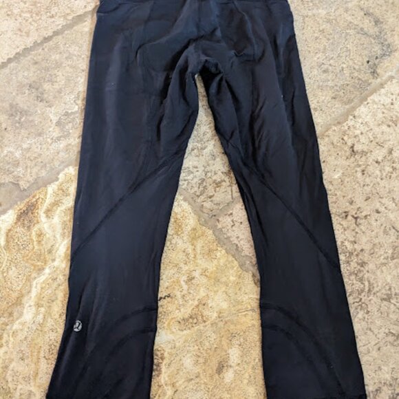 GENUINE Lululemon Pace Rival Crop 22" Leggings Black Size 4 - Picture 5 of 7